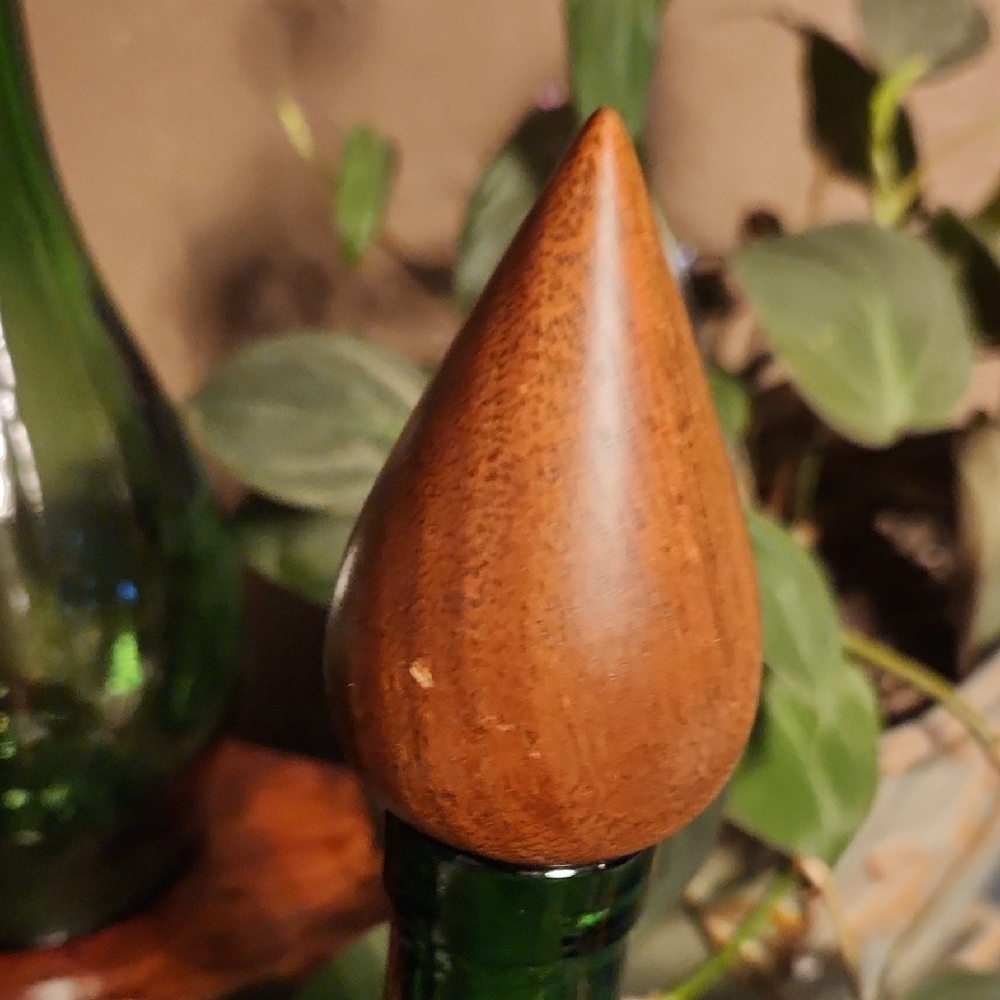 Duraglas RARE 1962 Green Decorative Bottles with Wooden Tops - Picture 5 of 12